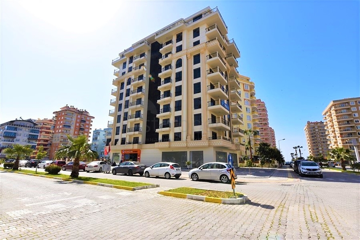 Трехкомнатная квартира в районе Махмутлар в 300 метрах от моря