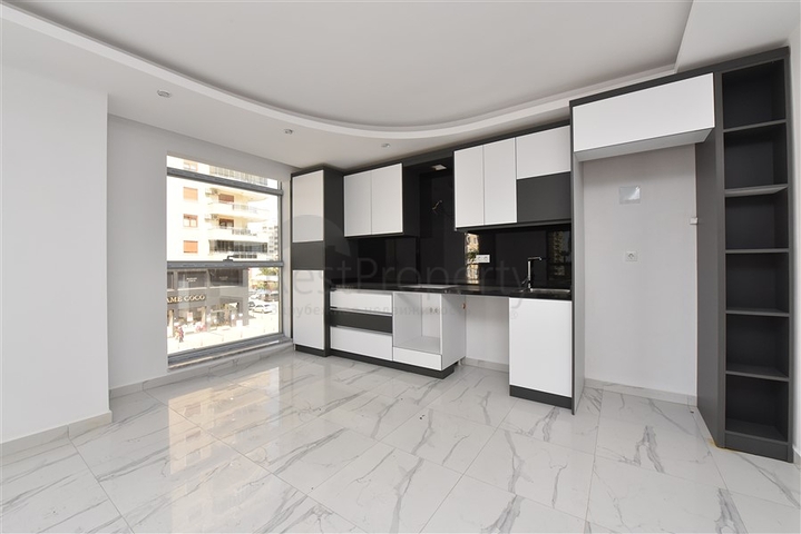 Трехкомнатная квартира в районе Махмутлар в 300 метрах от моря