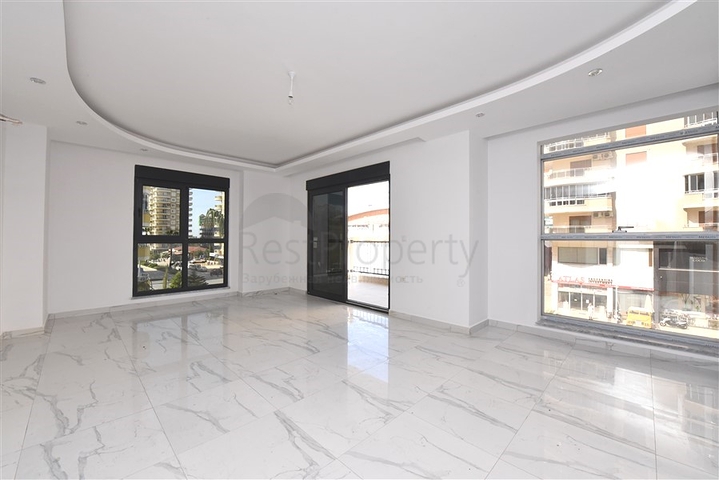 Трехкомнатная квартира в районе Махмутлар в 300 метрах от моря