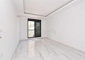 Трехкомнатная квартира в районе Махмутлар в 300 метрах от моря