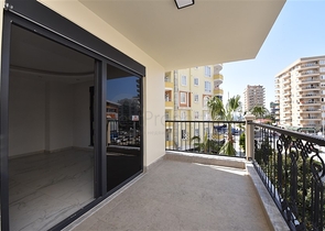 Трехкомнатная квартира в районе Махмутлар в 300 метрах от моря