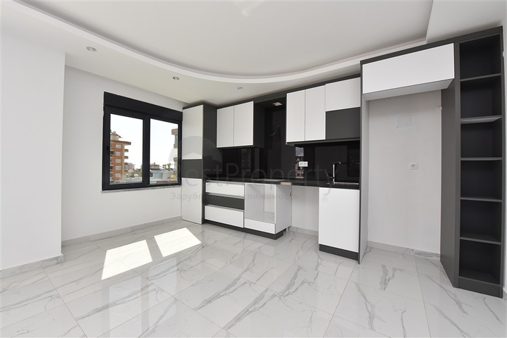 Новая трехкомнатная квартира в центре Махмутлара