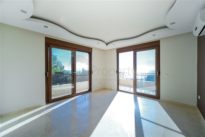 Вилла с панорамным видом на море