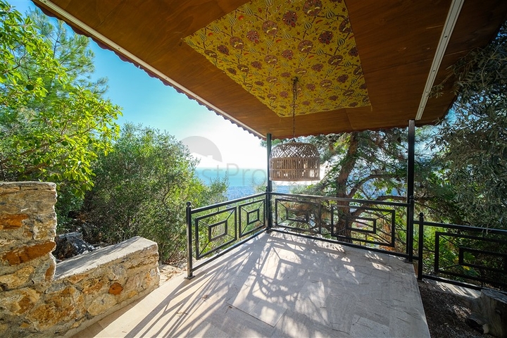 Вилла с панорамным видом на море