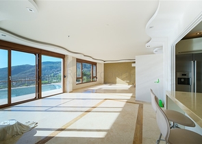 Вилла с панорамным видом на море