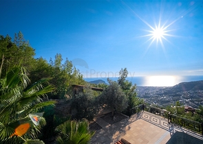 Вилла с панорамным видом на море