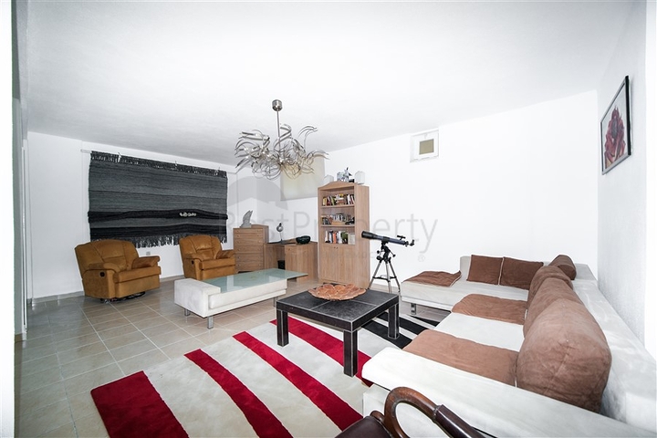 Отдельностоящая вилла 3+1 в районе Бекташ