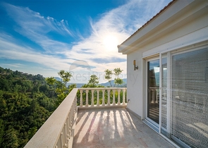 Отдельностоящая вилла 3+1 в районе Бекташ