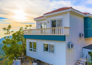 Отдельностоящая вилла 3+1 в районе Бекташ