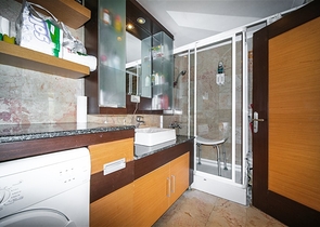 Отдельностоящая вилла 3+1 в районе Бекташ