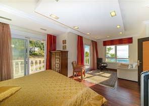 Отдельностоящая вилла 3+1 в районе Бекташ