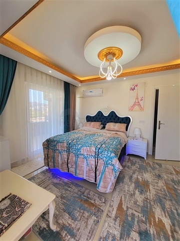 Пентхаус 3+1 в центре Махмутлара