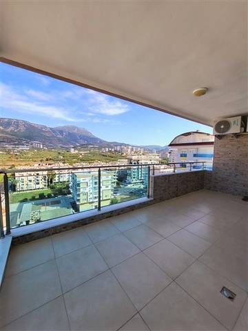 Пентхаус 3+1 в центре Махмутлара