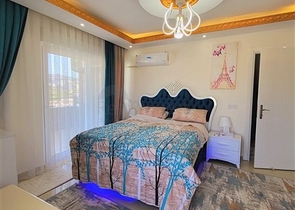 Пентхаус 3+1 в центре Махмутлара