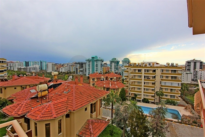 Квартира 3+1 в районе Махмутлар