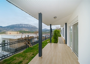 Вилла 3+1 с потрясающими видами на море и горы в районе Каргыджак