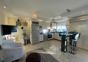 Просторный пентхаус 3+1 в районе Авсаллар с видом на Средиземное море