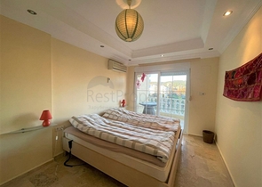 Просторный пентхаус 3+1 в районе Авсаллар с видом на Средиземное море