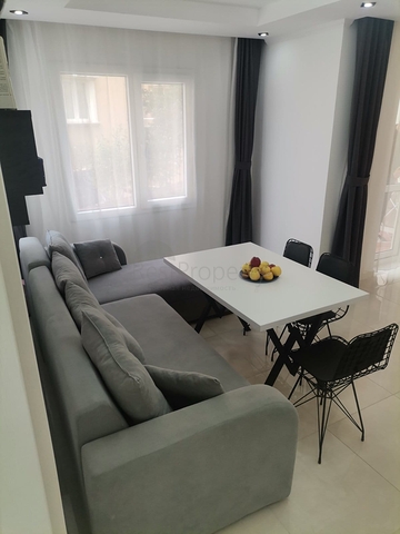 Двухкомнатная меблированная квартира в 250 метрах от моря