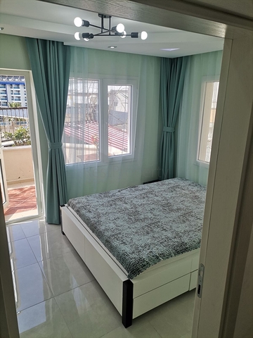 Двухкомнатная меблированная квартира в 250 метрах от моря