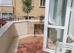 Двухкомнатная меблированная квартира в 250 метрах от моря