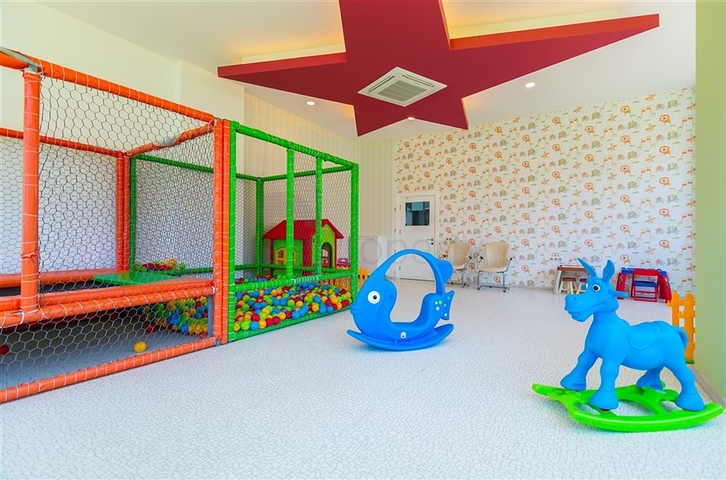 Меблированная трехкомнатная квартира в центре Махмутлара