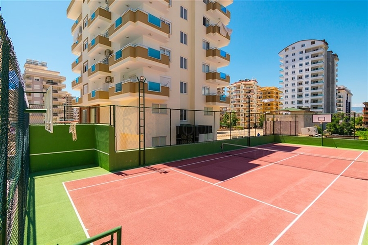 Меблированная трехкомнатная квартира в центре Махмутлара