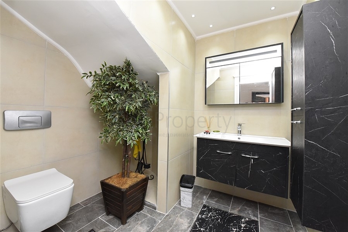 Вилла с прекрасным панорамным видом на Средиземное море 