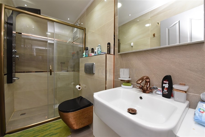 Вилла с прекрасным панорамным видом на Средиземное море 