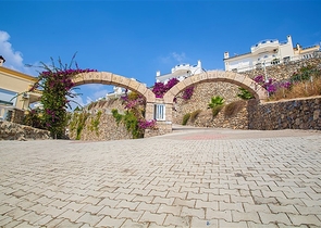 Вилла с прекрасным панорамным видом на Средиземное море 