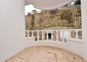 Вилла с прекрасным панорамным видом на Средиземное море 