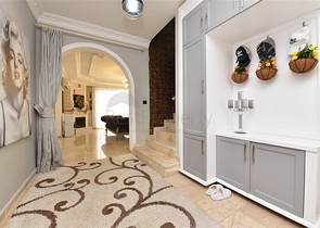 Вилла с прекрасным панорамным видом на Средиземное море 