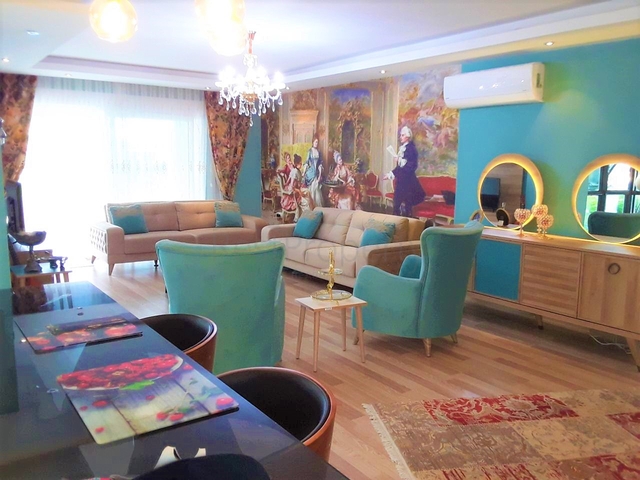 Дуплекс 4+1 в современном комплексе в районе Кестель