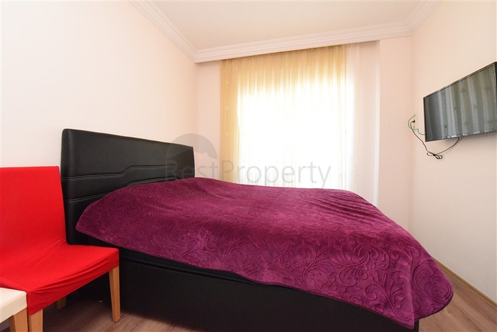 Квартира 2+1 в районе Махмутлар с отдельной кухней