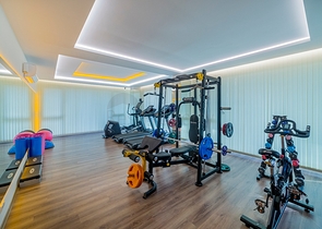 Квартира 2+1 в районе Махмутлар с отдельной кухней