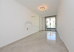 Просторная квартира планировкой 3+1 в живописном районе Оба