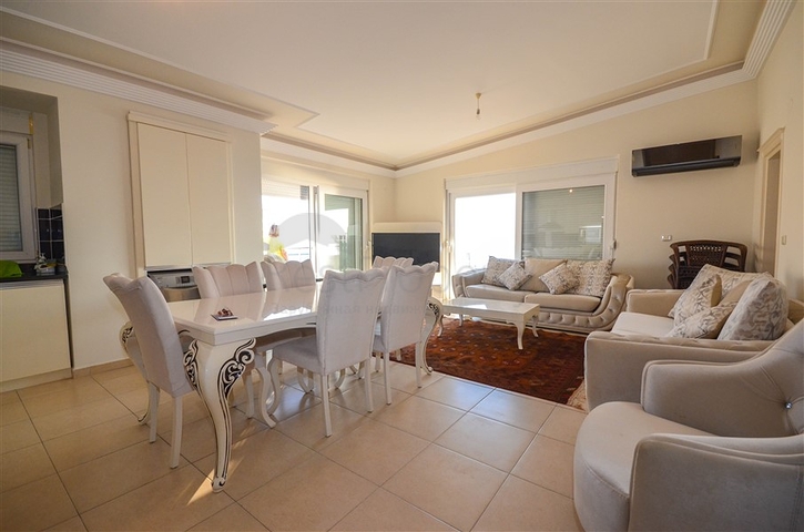 Пятикомнатный пентхаус с видом на море