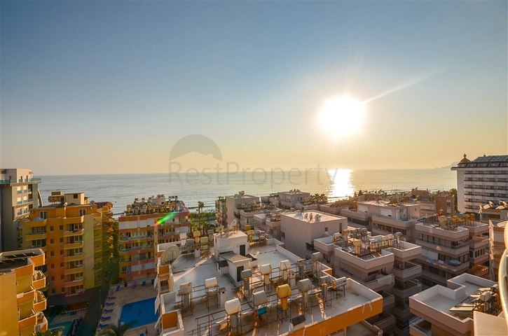 Пятикомнатный пентхаус с видом на море