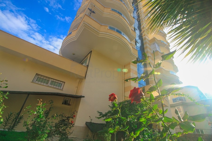 Пятикомнатный пентхаус с видом на море