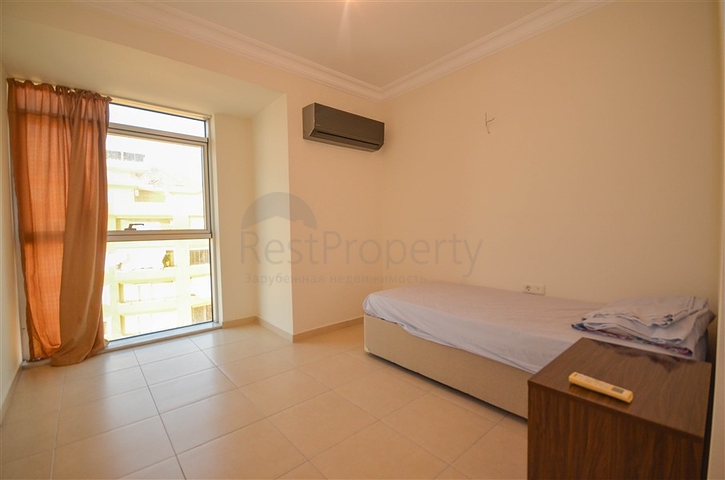 Пятикомнатный пентхаус с видом на море