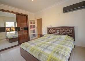 Пятикомнатный пентхаус с видом на море