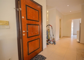 Пятикомнатный пентхаус с видом на море