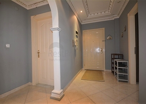 Трехкомнатная квартира в районе Махмутлар