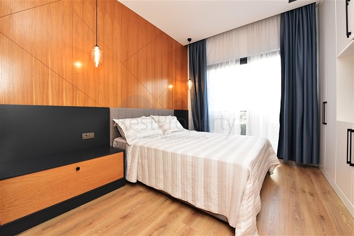 Садовый дуплекс планировки 2+1 в районе пляжа Клеопатра