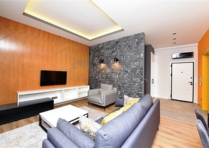 Садовый дуплекс планировки 2+1 в районе пляжа Клеопатра