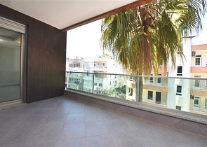 Квартира планировки 2+1 с чистовой отделкой в районе Оба