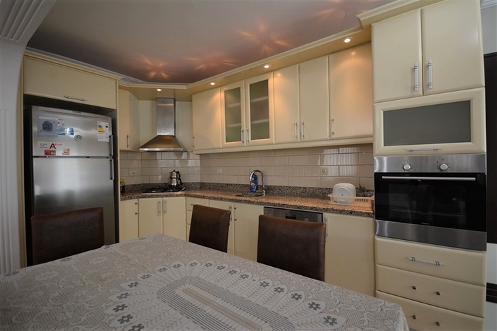 Просторная трехкомнатная квартира в районе Махмутлар