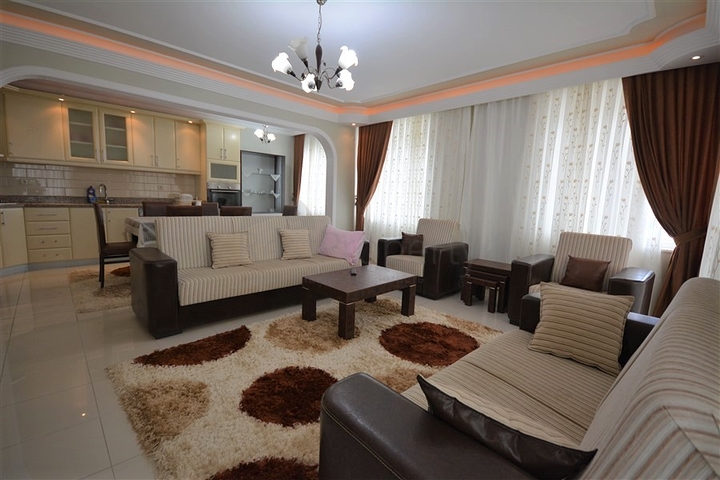 Просторная трехкомнатная квартира в районе Махмутлар