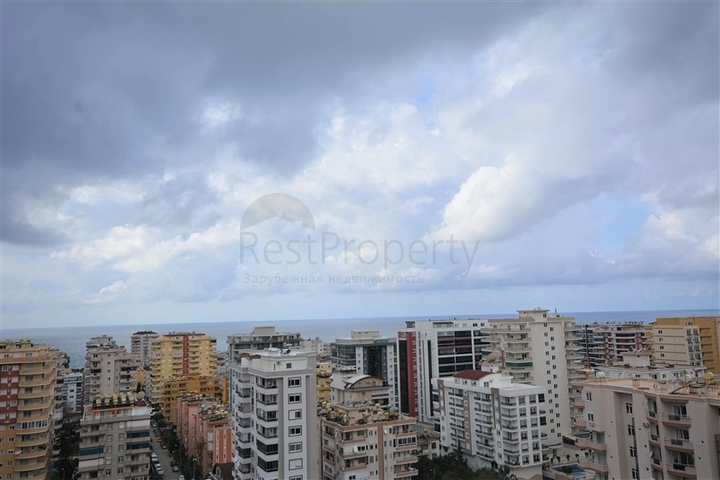 Просторная трехкомнатная квартира в районе Махмутлар