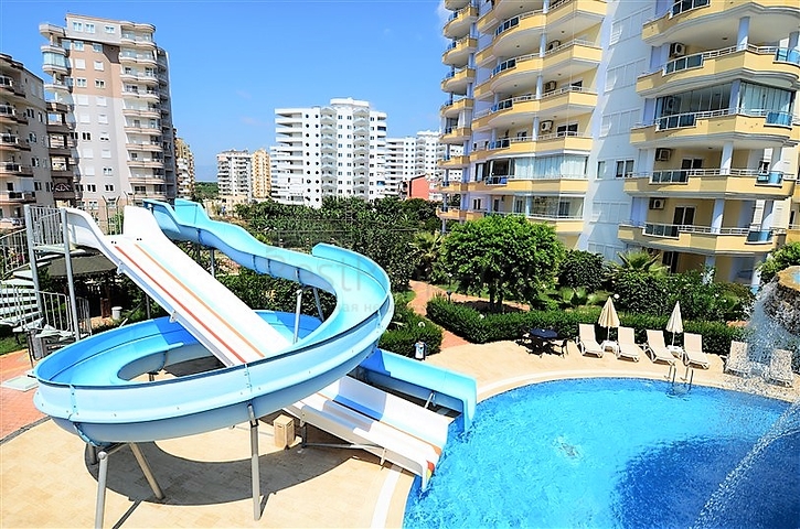 Просторная трехкомнатная квартира в районе Махмутлар